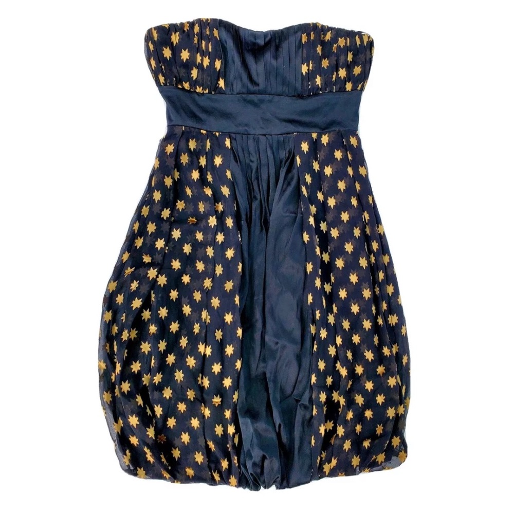 Diane von Fürstenberg silk strapless, mini dress. Size 8.